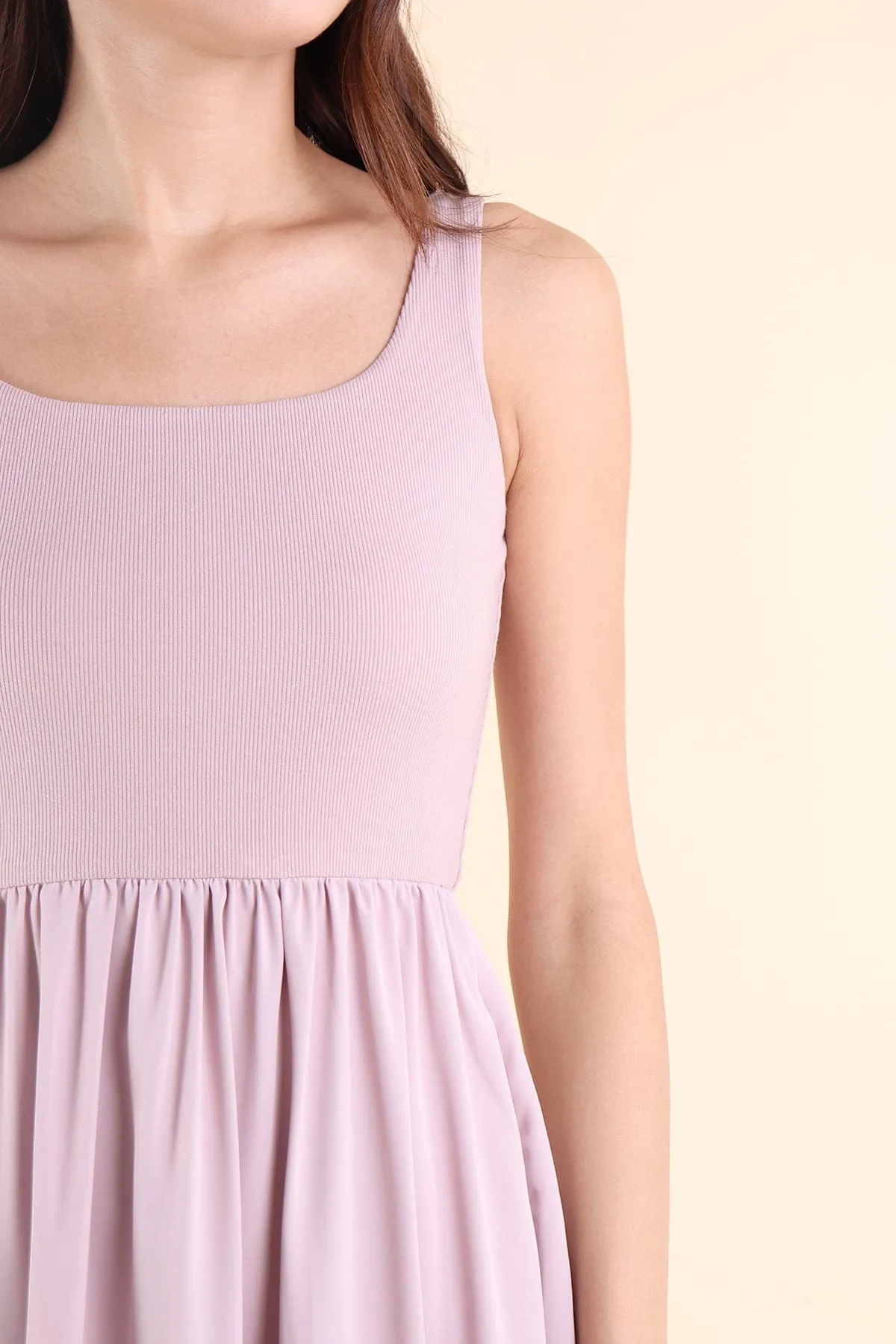 ANABELLE RIBBED MAXI DRESS IN MAUVE