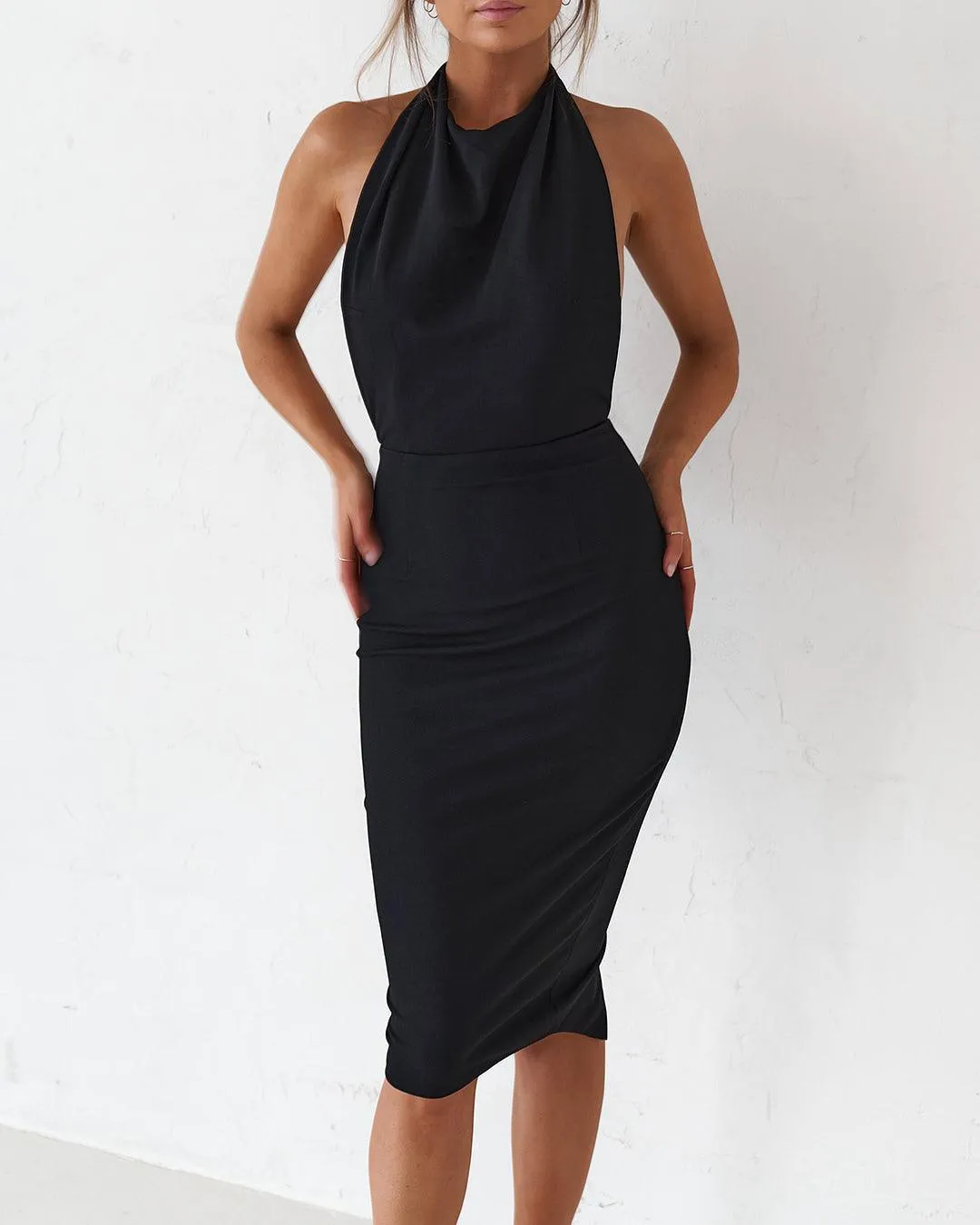 Backless Midi Dress - Black