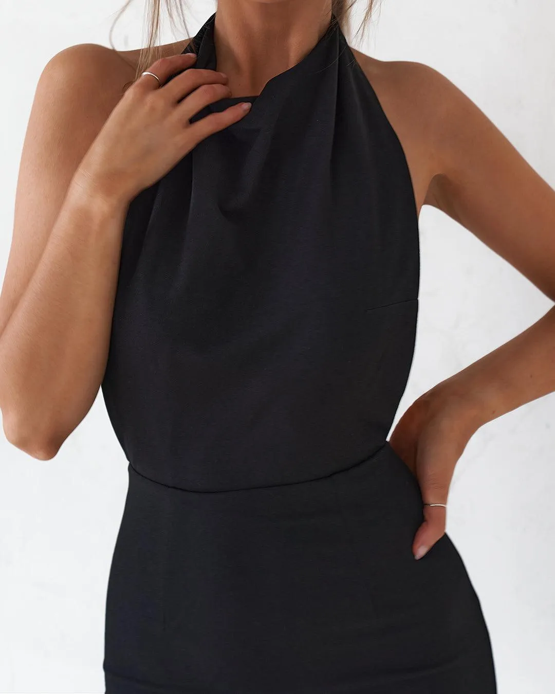 Backless Midi Dress - Black