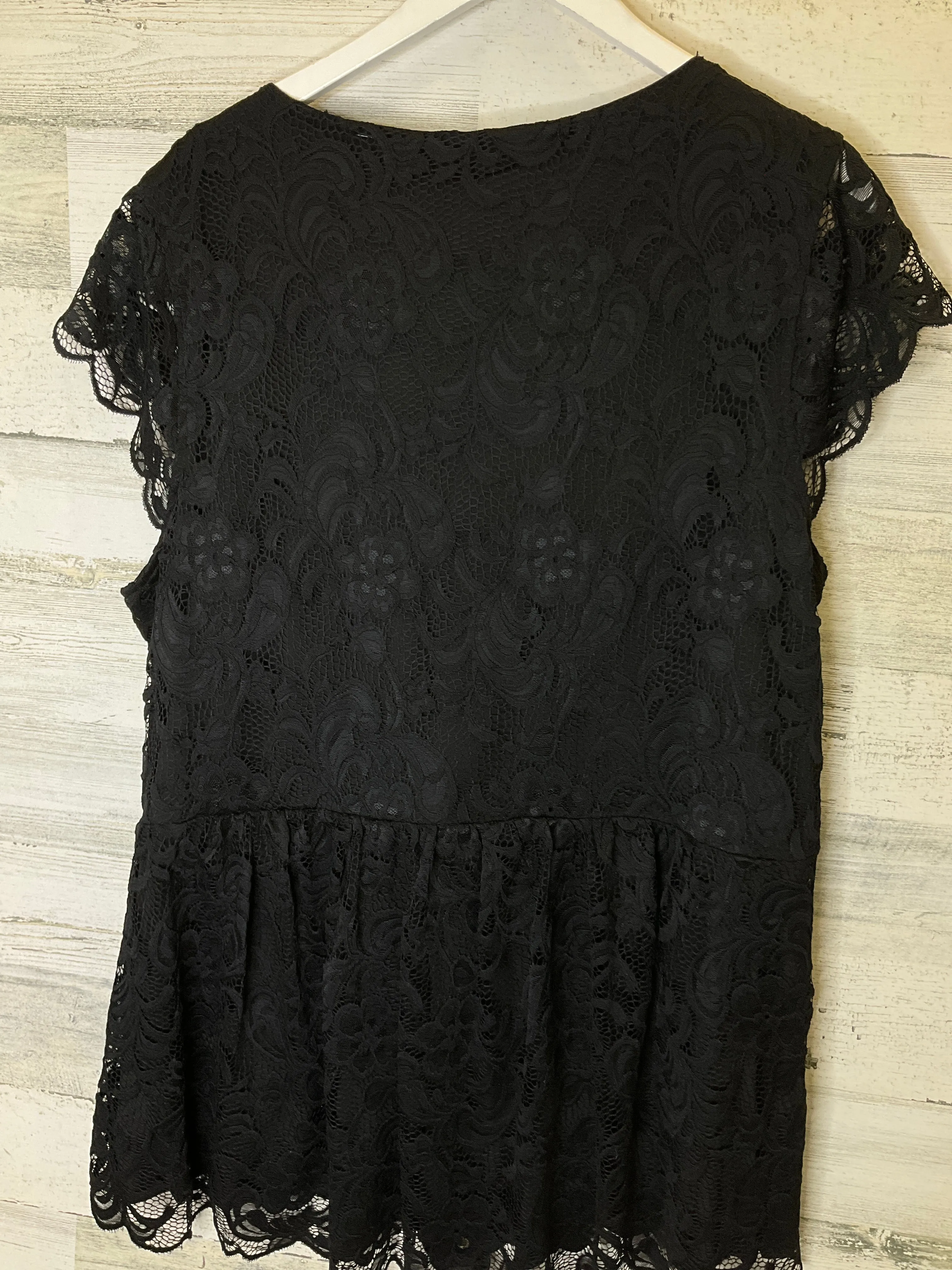 Black Top Short Sleeve City Chic, Size Xl