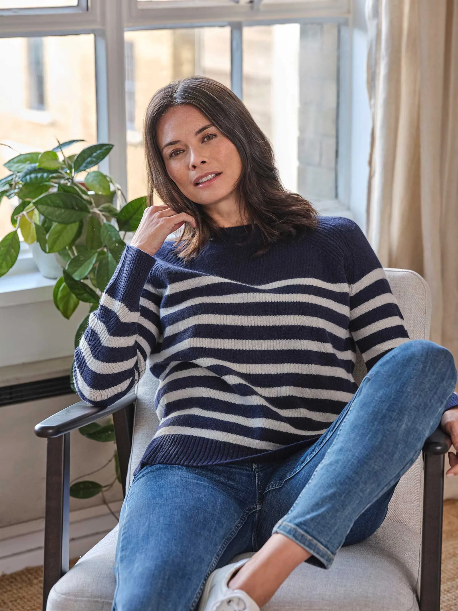 Celaeno Striped Lambswool Funnel Neck Jumper - Navy