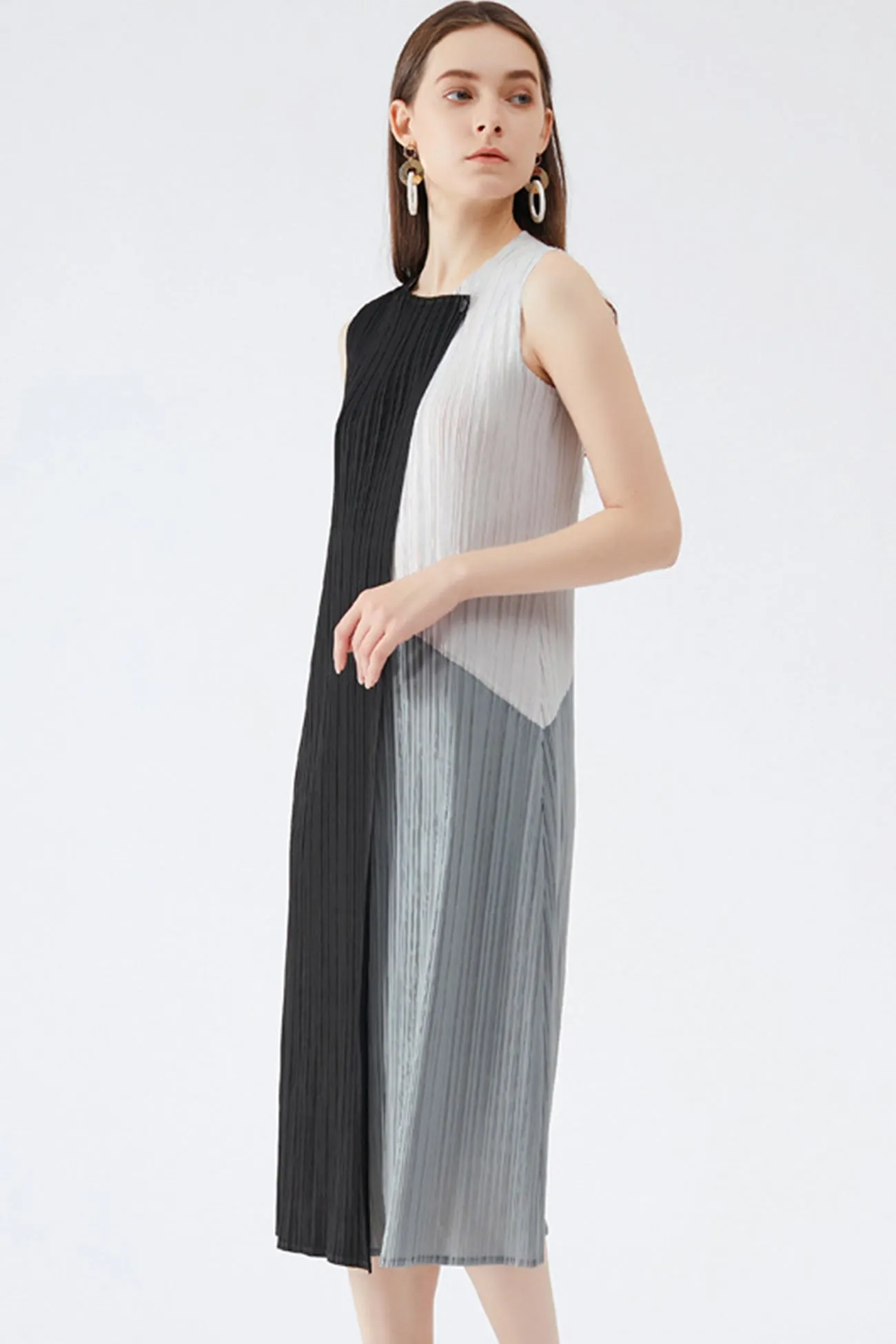 Colorblock Full Pleated Sleeveless Maxi Dress