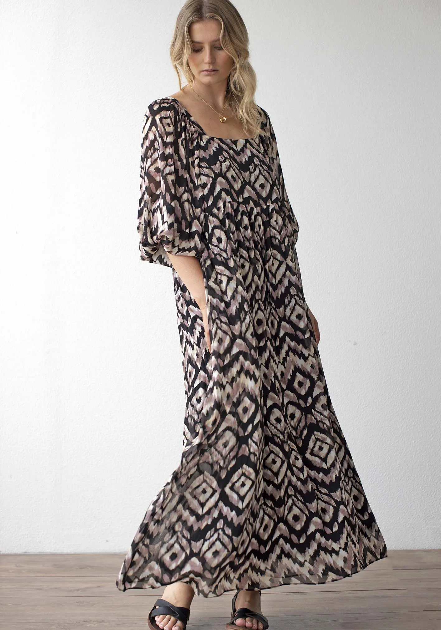 Expedition Tribal Sleeve Maxi Dress