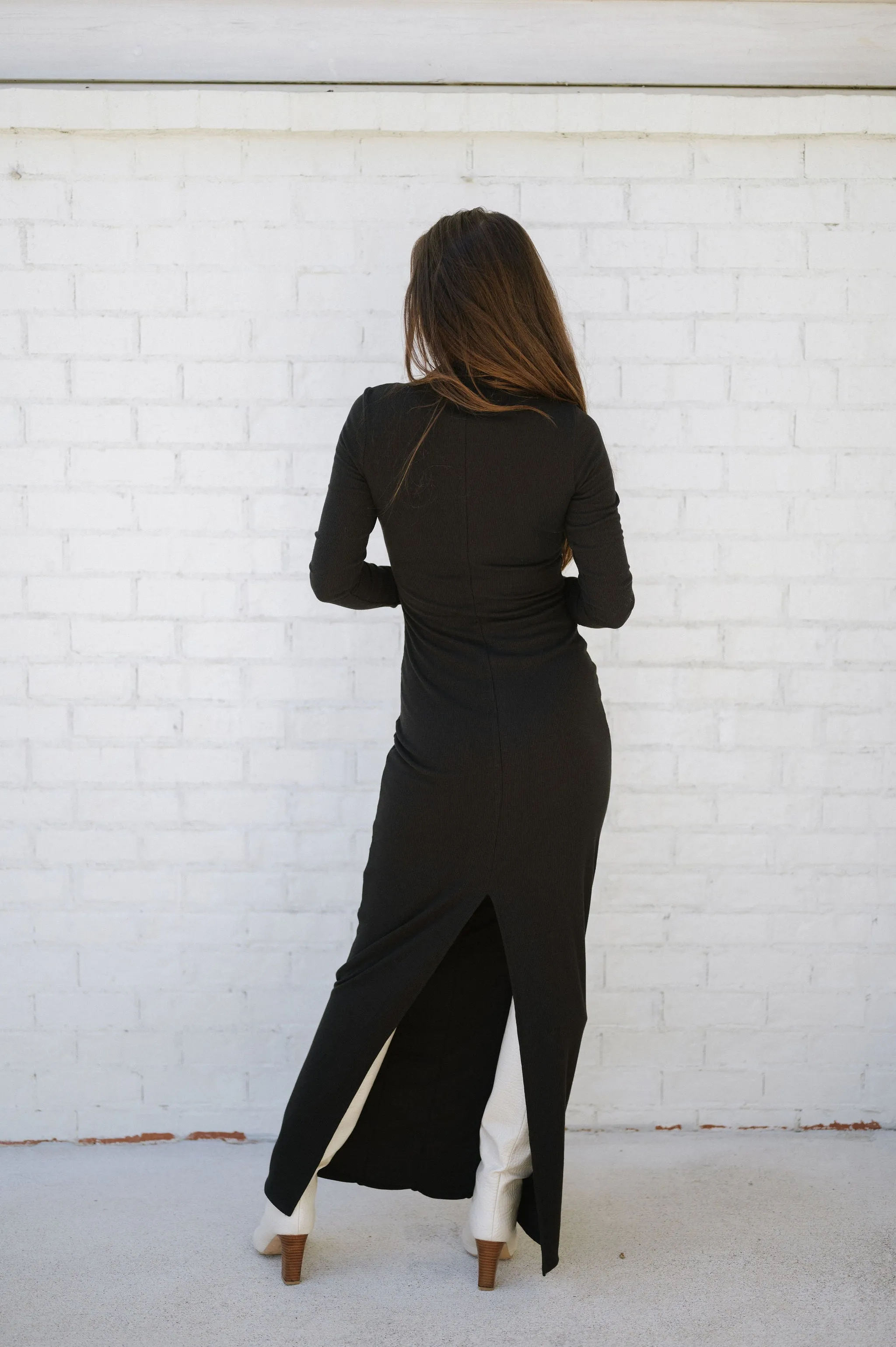 Melania Back Slit Dress- Black