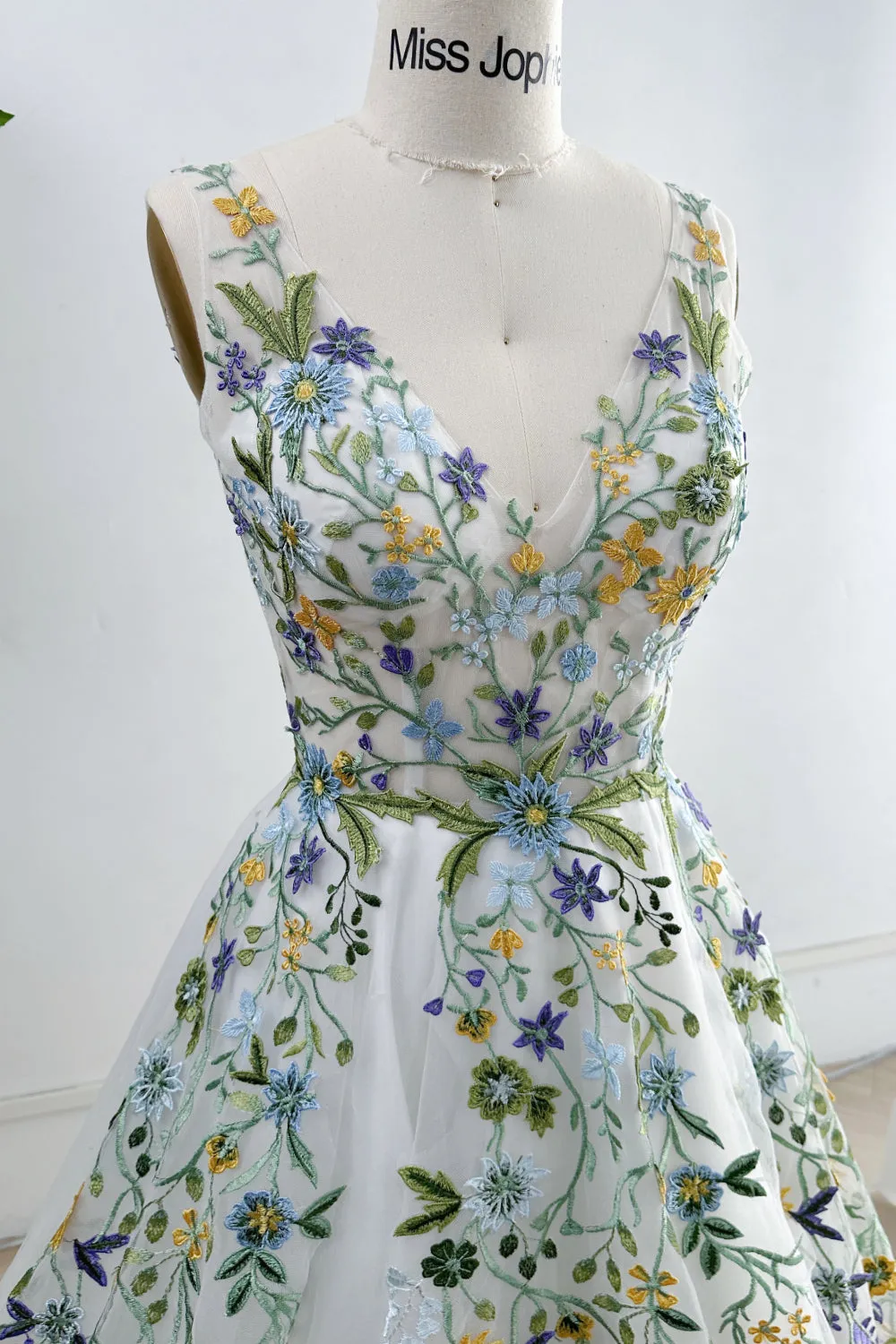 V Neck Sleeveless Colorful Floral Applique Long Wedding Dress